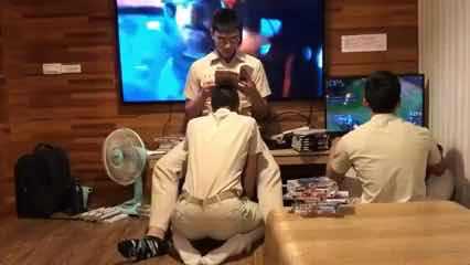 三个人一起学习是再好不过了